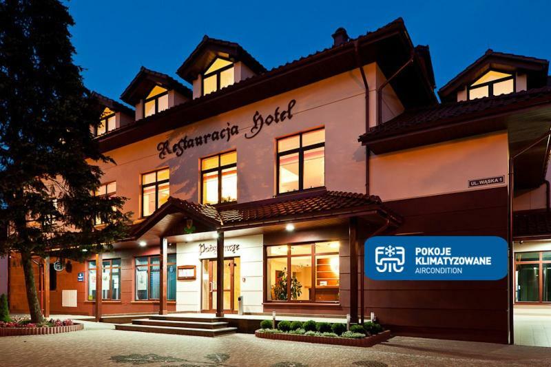 Hotel Podzamcze Dobczyce Exterior foto